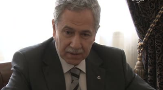Danimarka Gazeteleri: Arınç Gülünç Duruma Düştü