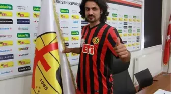 Es-Es, Teber'i Kadrosuna Kattı