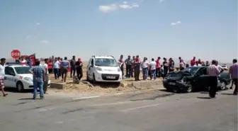 Afşin'de Bayram Dönüşü Kaza: 11 Yaralı