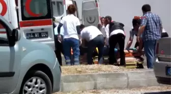 Afşin'de Bayram Dönüşü Kaza: 11 Yaralı