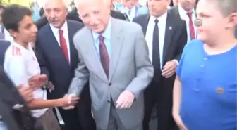 İhsanoğlu, esnaf ziyaretlerinde bulundu -