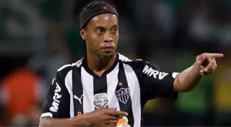 Ronaldinho'nun Yeni Kulübü Haftaya Belli Olacak