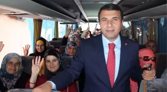 Ak Parti, Kırşehir'den 100 Gurbetçiyi Oy Kullanması İçin Kayseri'ye Gönderdi