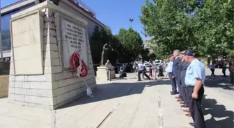 Şölenler Kapsamında Hükümet Meydanı'nda Tören Düzenlendi