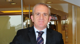 Kenan Işık'ı Türkiye'de Tedavi Edecek İmkan Var'