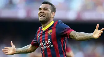 Barcelona'nın Yıldızı Dani Alves, Liverpool Yolunda