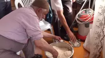 Çubuk'ta geleneksel pişmaniye yapımı sürdürülecek -