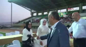 Reyhanlı'da Dar Gelirli 90 Çifte Toplu Nikah