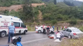 Trabzon'da iki otomobil çarpıştı: 1 ölü, 2 yaralı