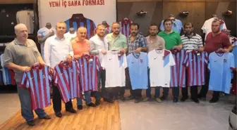 Trabzonsporlu Taraftarlardan 61 Bin Forma Kampanyası