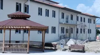 Vakıftan Öğrenciler İçin Otel Konforunda Depreme Dayanıklı Yurt Binası