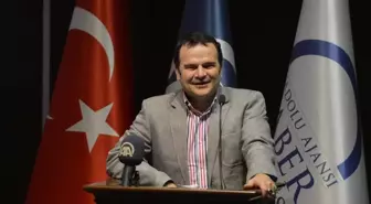 Aa İngilizce Enerji Muhabirliğinde Mezuniyet Heyecanı