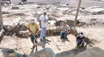 İznik'te Çini Fırınları Kazısı Başladı