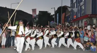 Festival Coşkuyla Başladı