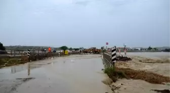 Sağanak Gelibolu'da Trafiği Aksattı