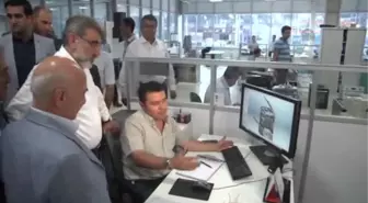 Bakan Yıldız, Kayseri'de Simfer Fabrikasını Gezdi