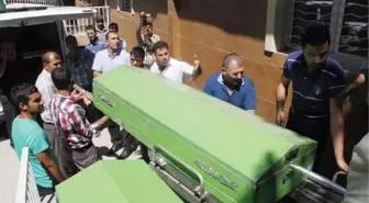 Barajda Boğulan 3 Çocuğun Cesedi Ailelerine Teslim Edildi