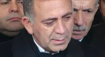 CHP'li Tekin'den Çarpıcı İddia: AKP'li Bir Şahıs Erdoğan'a ve Çeşitli Kumlara 17 Aralık'tan Önce...