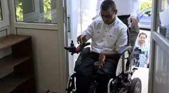 Engelsiz Camide İlahi Korosu Kurdular