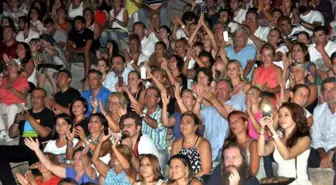 'Kuzeyin Oğlu' Bodrum'da Konser Verdi