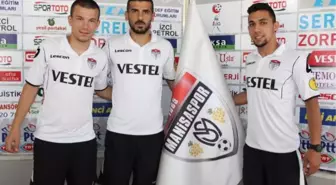 Manisaspor'da Üç İmza Birden