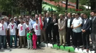 MHP'den 'Ne Mutlu Türküm Diyene' Tabelasının Kaldırılmasına Tepki