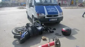 Vezirköprü'de Kaza: 2 Yaralı