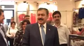 Bakan Eroğlu Nazilli'de Kumaş Kesti