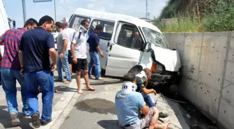 Manisa'da Trafik Kazası: 6 Yaralı