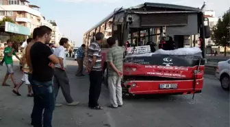 Antalya'da Otobüs Kazası: 8 Yaralı