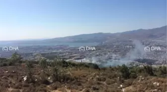 İzmir'de Otluk Alanda Yangın