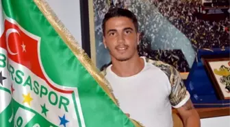 Bursaspor, Josue Filipe Soares Pesqueira'yı Transfer Etti