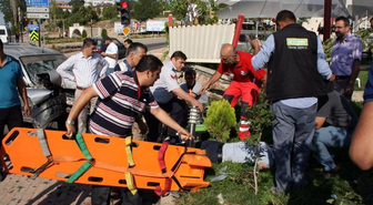 Elazığ'da Aşırı Hız Kazası: 2'si Ağır 8 Yaralı