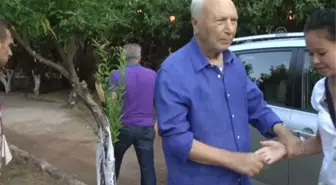 Fatma Girik'ten 'gençlere yer açın' çağrısı -