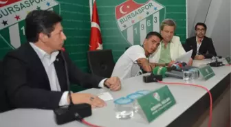 Josue Filipe Soares Pesqueira Bursaspor'a İmzayı Attı