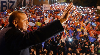 Recep Tayyip Erdoğan'ın Balkon Konuşması (4)
