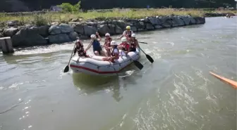 Rize'de Kano ve Rafting Antremanları