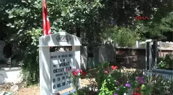 Oğlu İçin Şehit Mezarı Yaptırdı