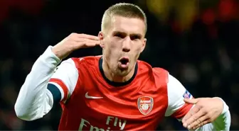 Arsenal, Campbell ve Podolski'yi Şampiyonlar Ligi Kadrosuna Bildirdi