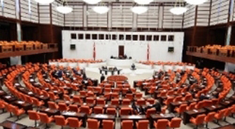 TBMM Genel Kurulu'nda Gergin Saatler
