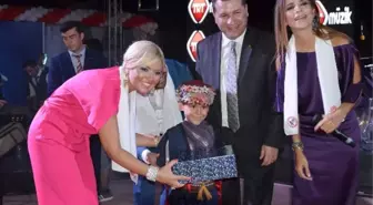 Balıkesir'de 'Kurtdereli Mehmet Pehlivan Özel Konseri' Düzenlendi