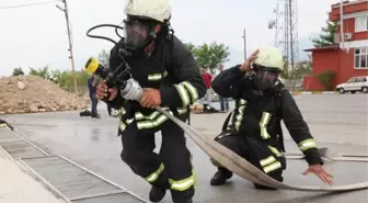 Denizli'de İtfaiye Ekipleri Eğitimden Geçirildi