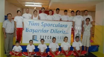 Eskişehirli Sporcular Türkiye Kickboks Şampiyonası'na Katılıyor