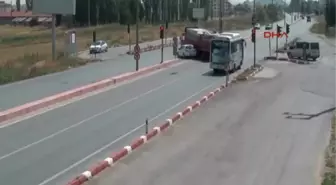 Hatalı Dönüş Kazası, Saniye Saniye Kamerada