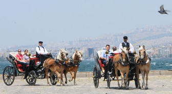 İzmir'de Fayton Keyfi