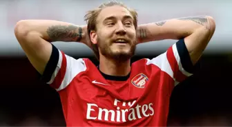 Nicklas Bendtner, Wolfsburg'a Transfer Oldu