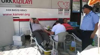 Kulululardan Kan Bağışı