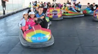 Şırnak'ta Polisten Çocuklara Lunapark Gezisi