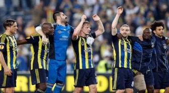 Çizme Basını: 'Prandelli'nin Galatasaray'ı, Fenerbahçe'den Korksa İyi Eder'