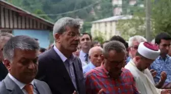 Müsteşar İpek'in Vefat Eden Kardeşi, Son Yolculuğuna Uğurlandı
